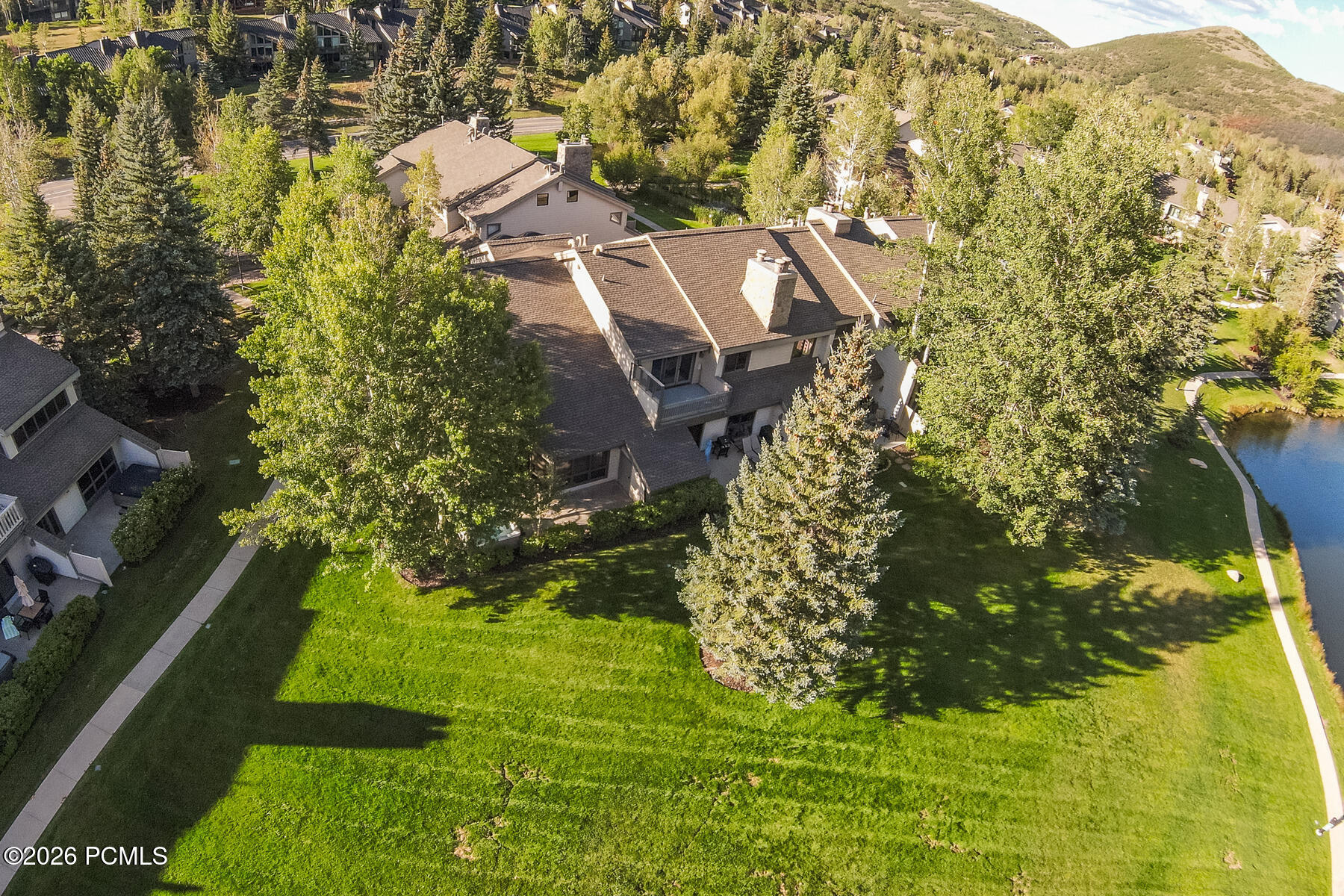 1516 Deer Valley Drive 25