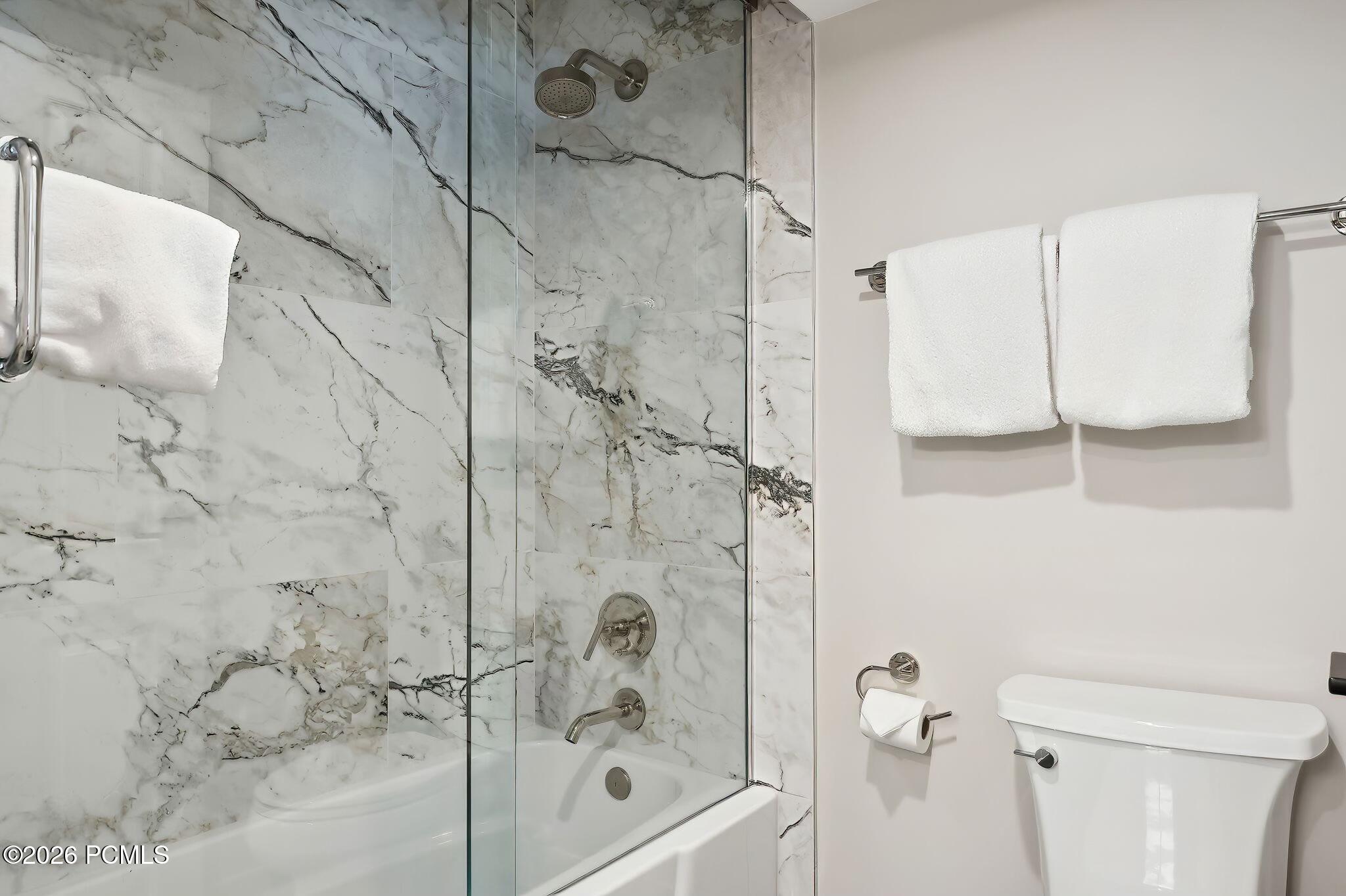 1516 Deer Valley Drive 25