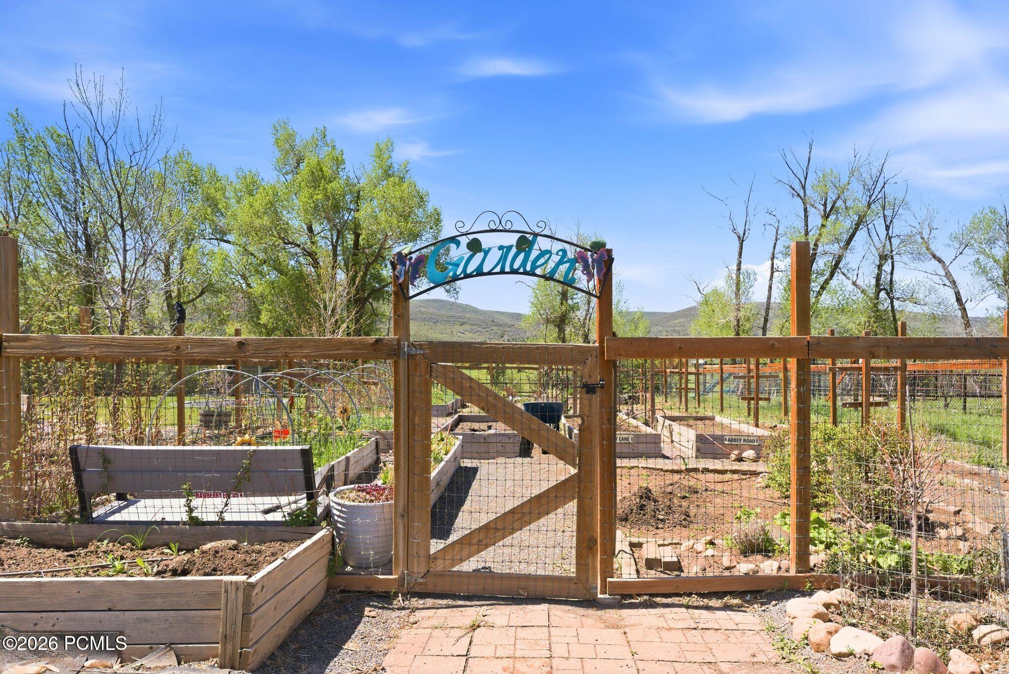 2885 Elk Meadows Drive