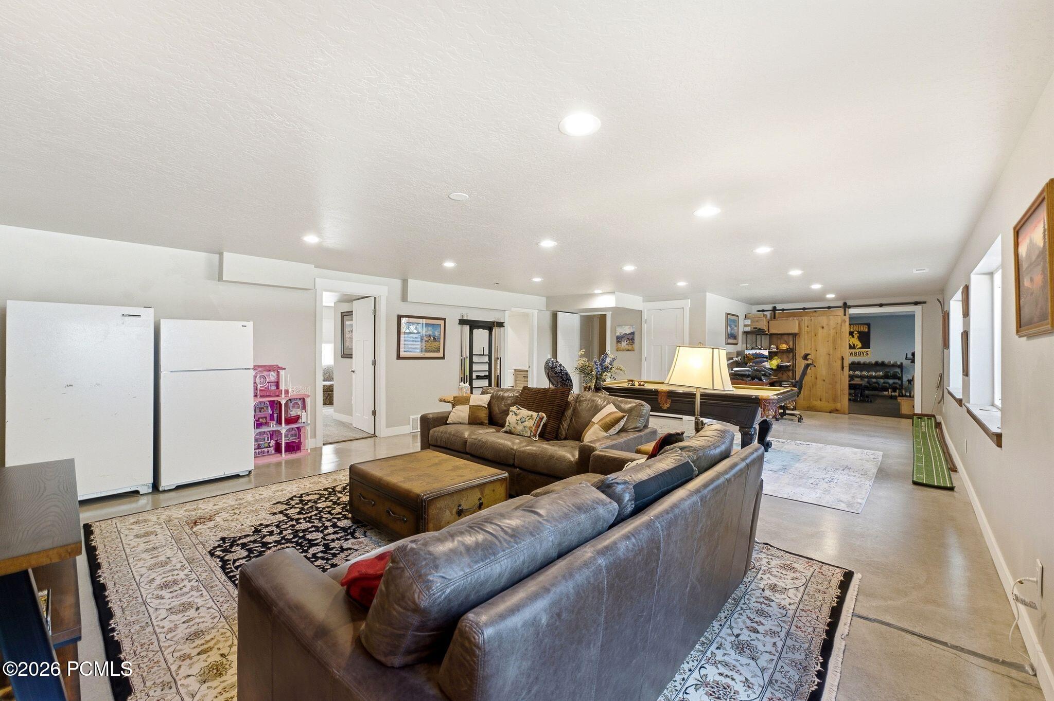 460 Scenic Heights Road