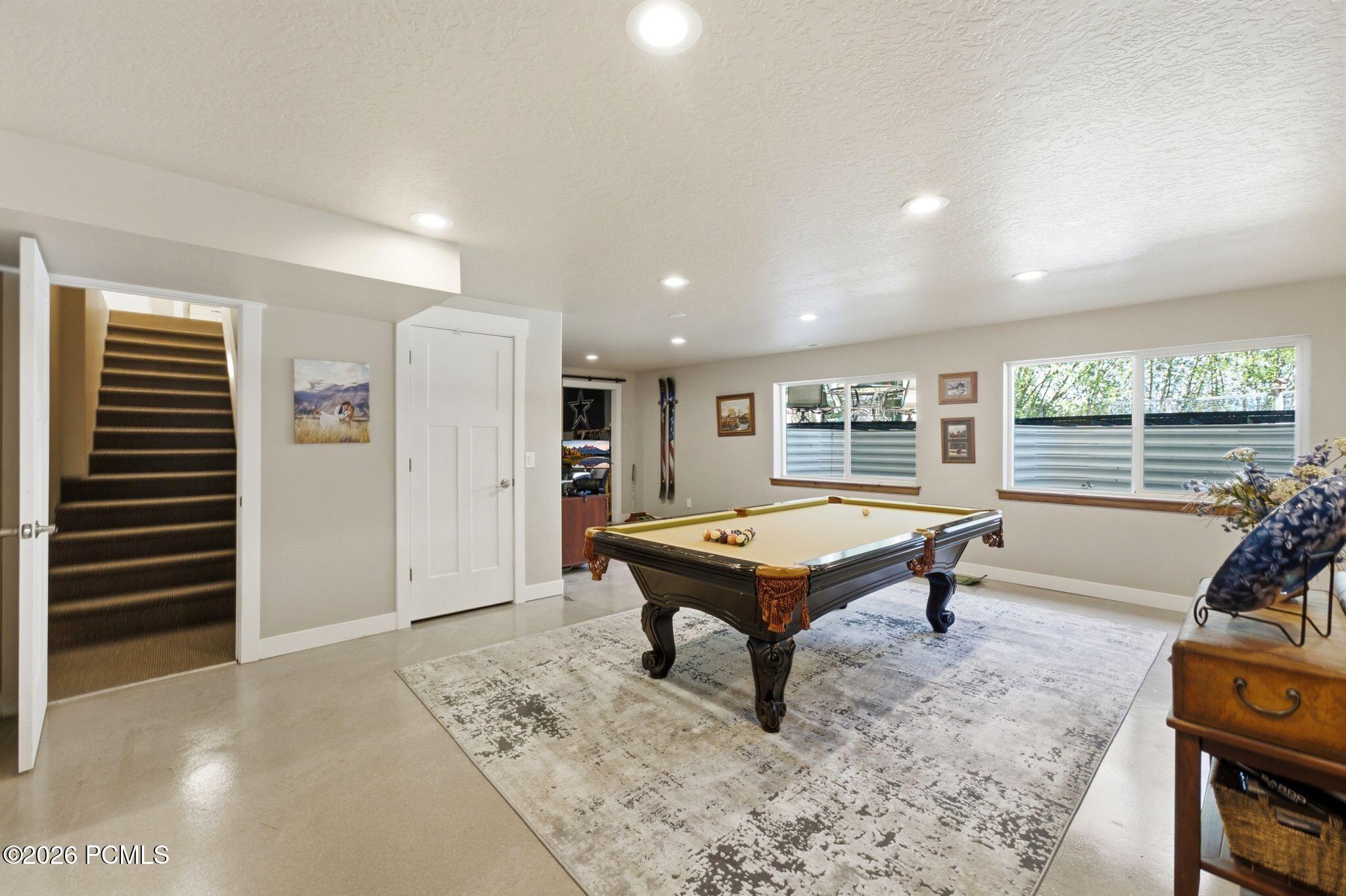 460 Scenic Heights Road