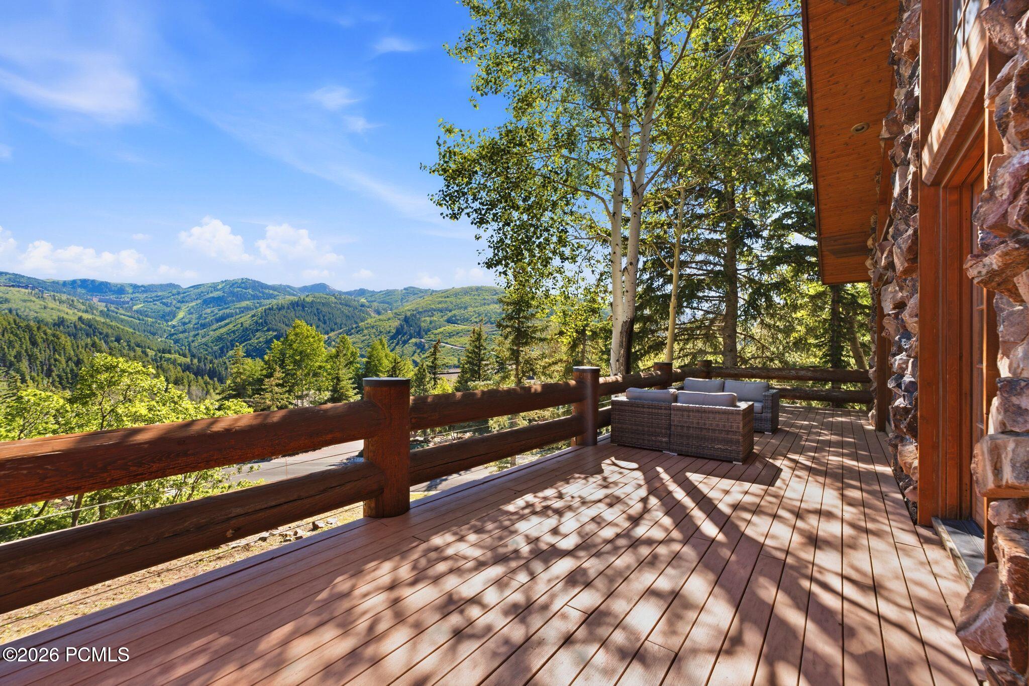 242 Golden Eagle Drive