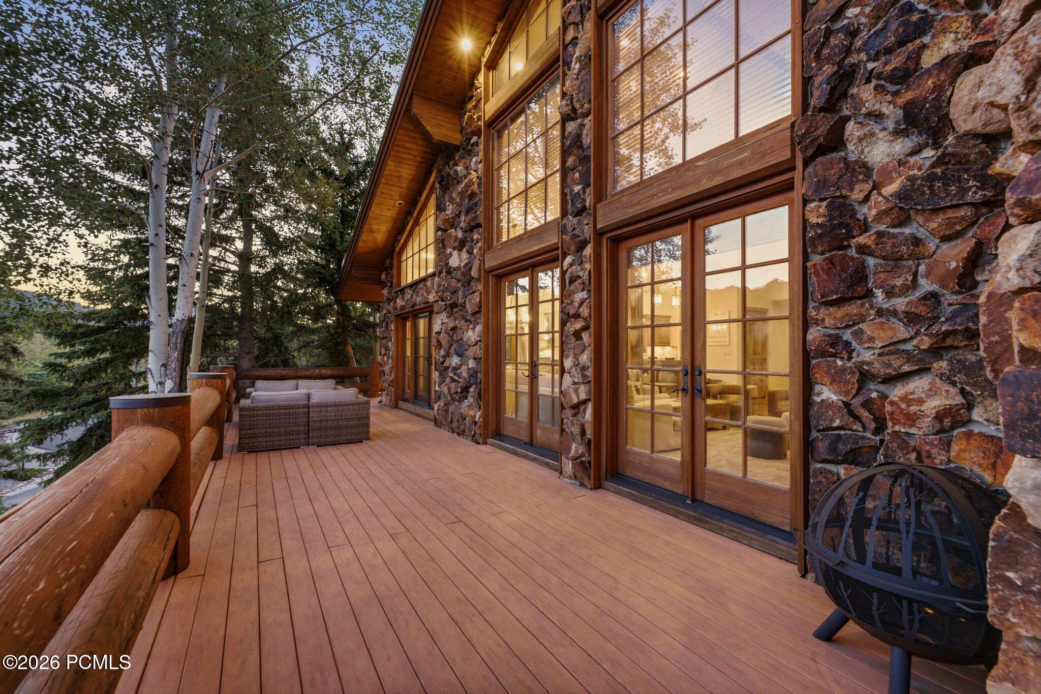 242 Golden Eagle Drive