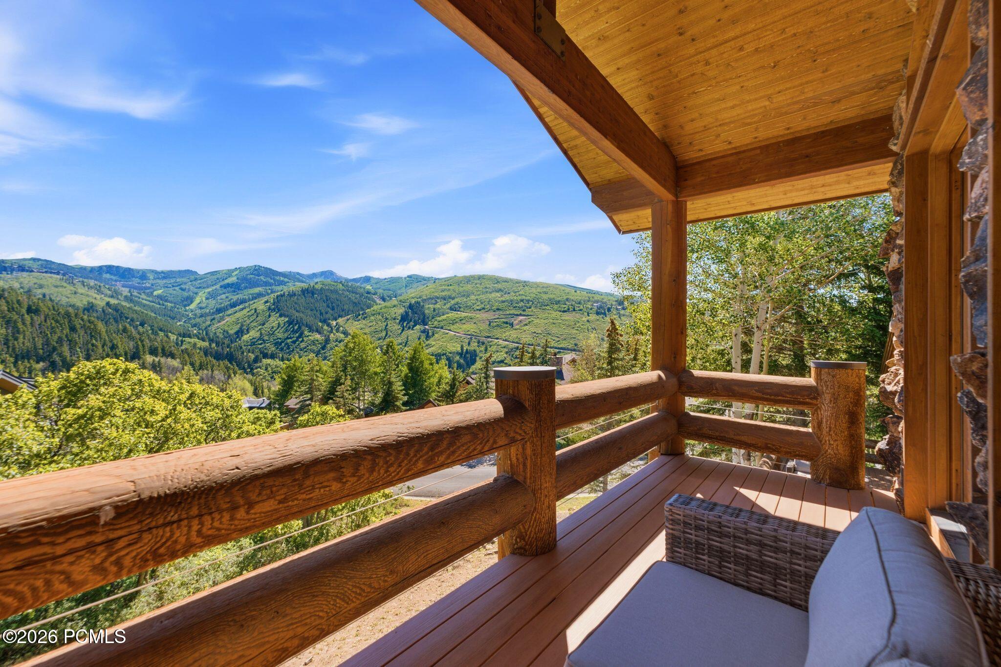 242 Golden Eagle Drive