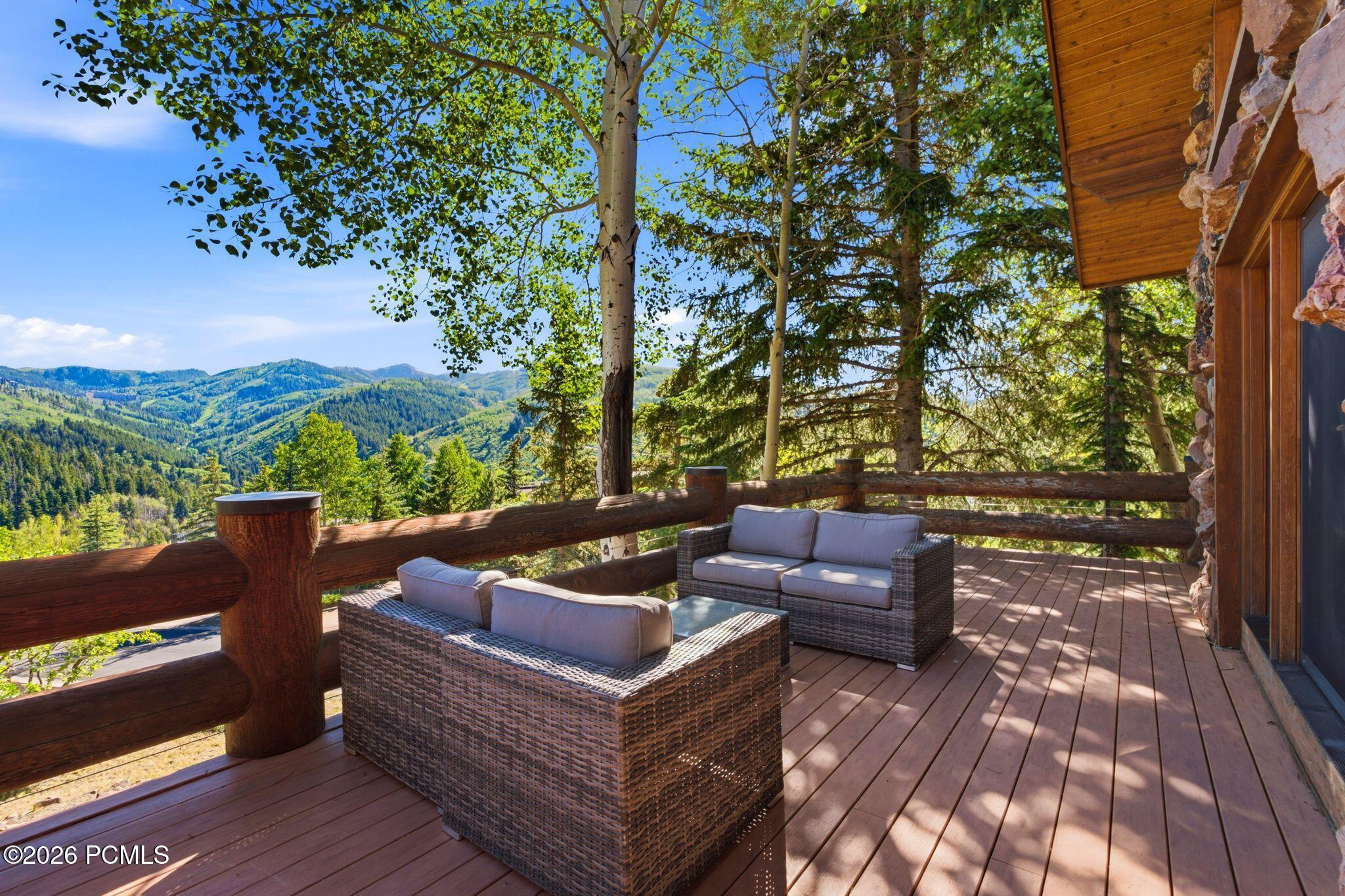 242 Golden Eagle Drive