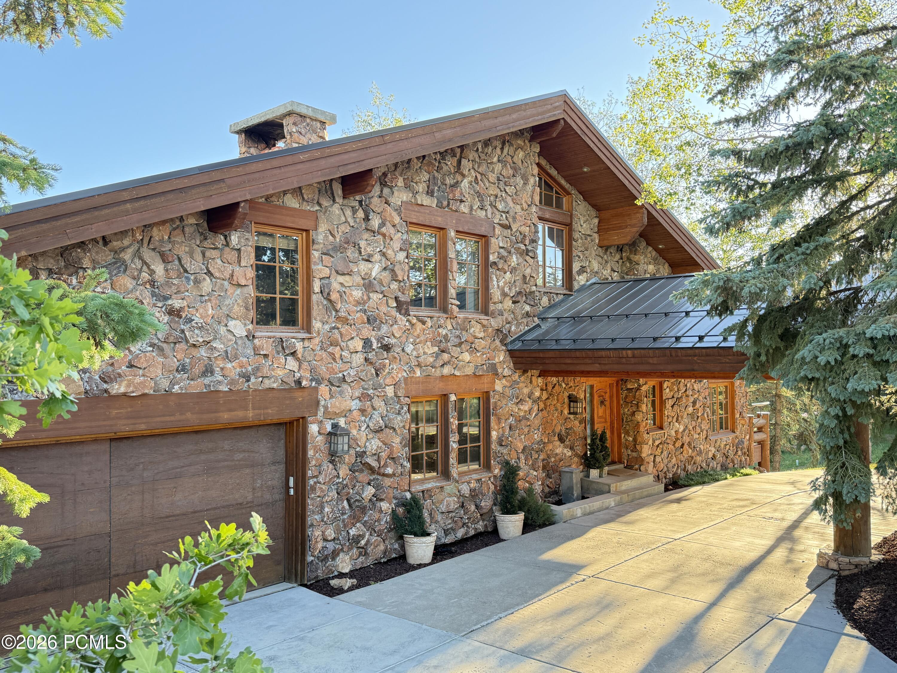 242 Golden Eagle Drive