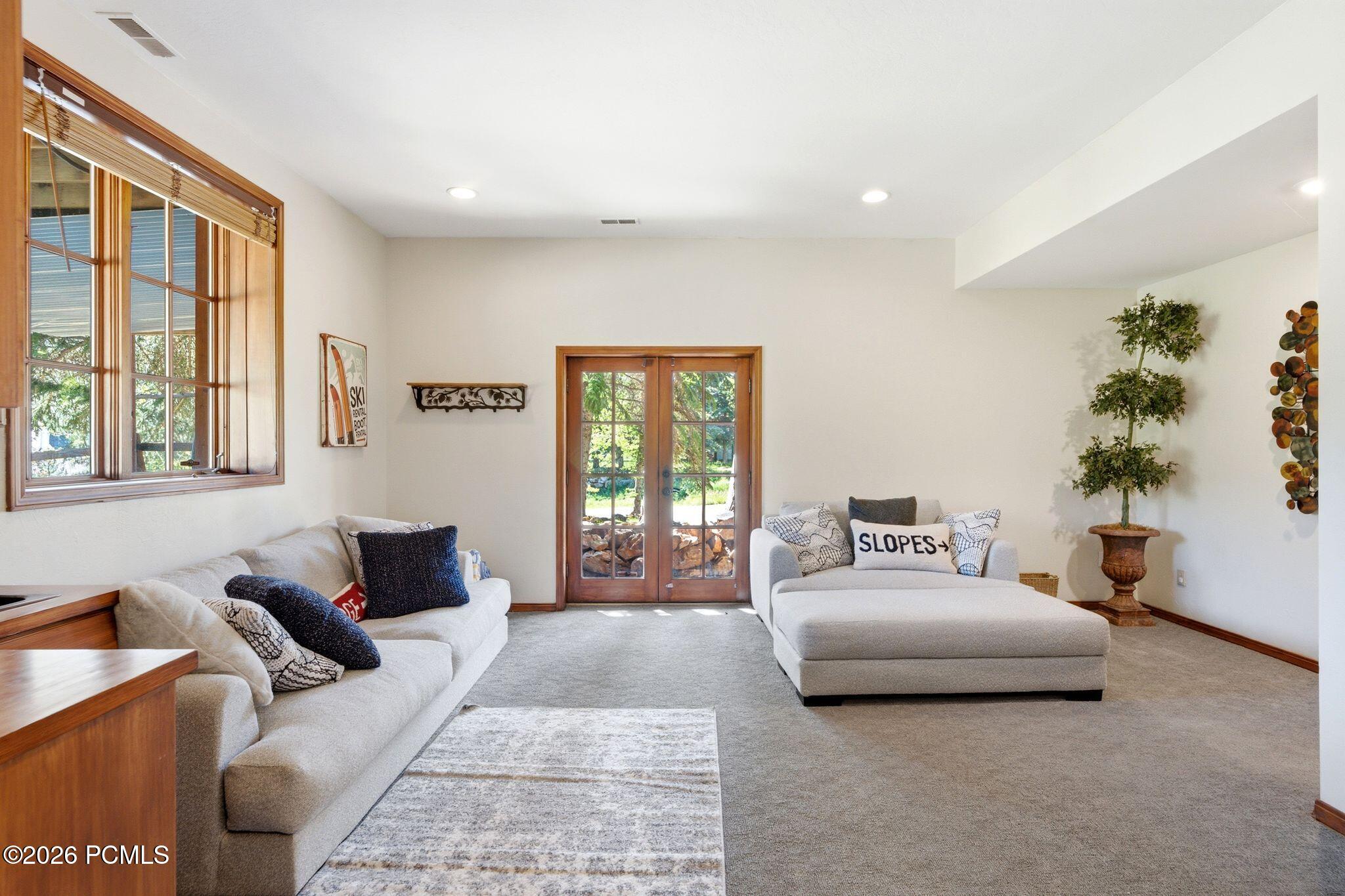242 Golden Eagle Drive