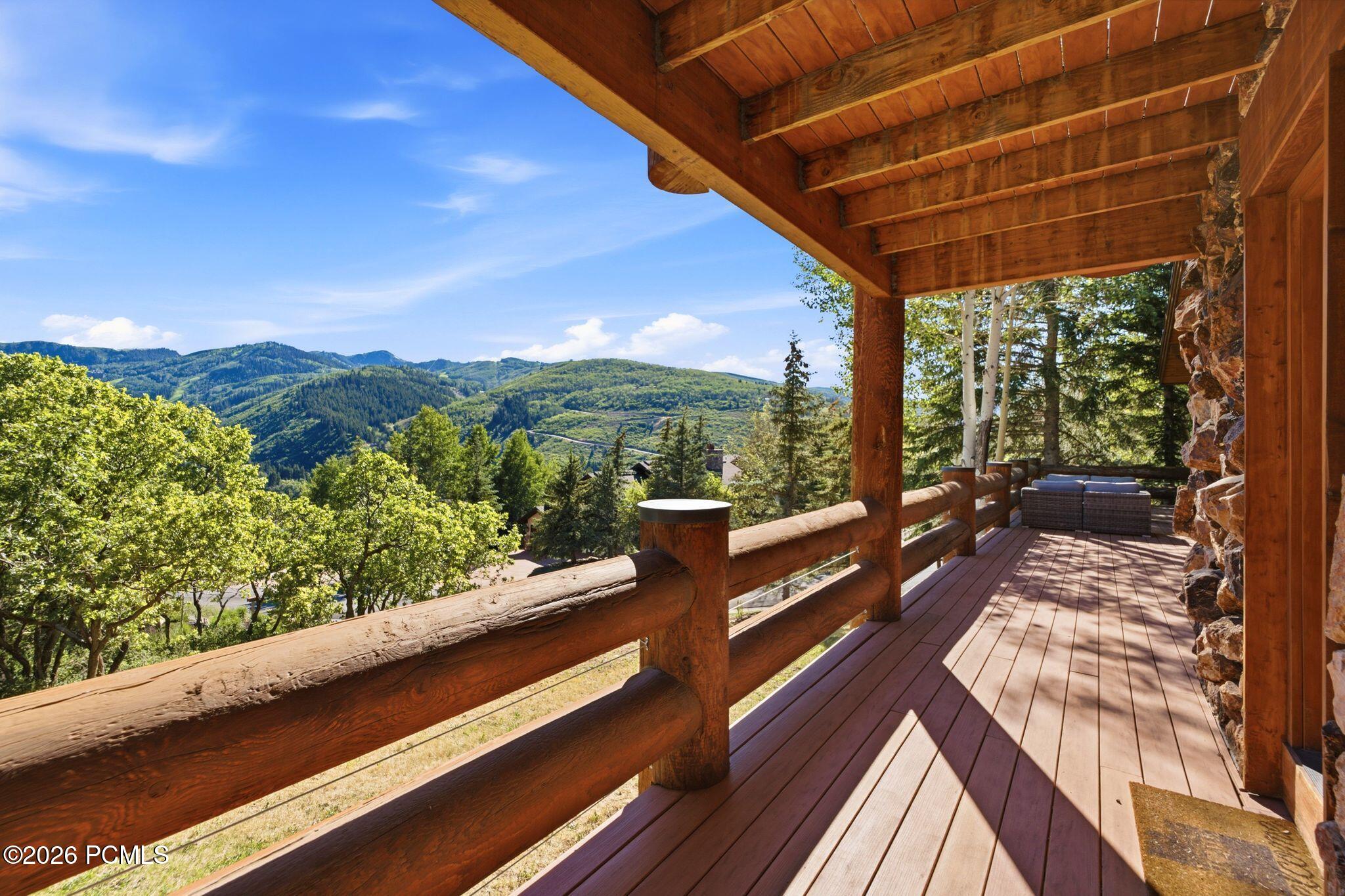 242 Golden Eagle Drive