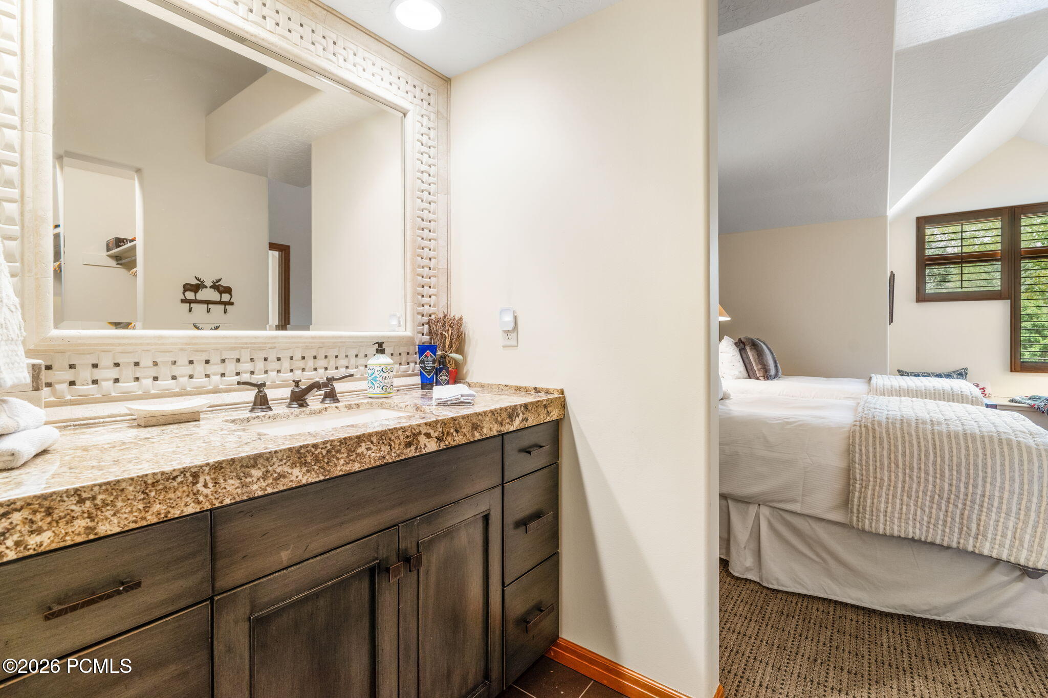 2469 Deer Lake Drive 5-B