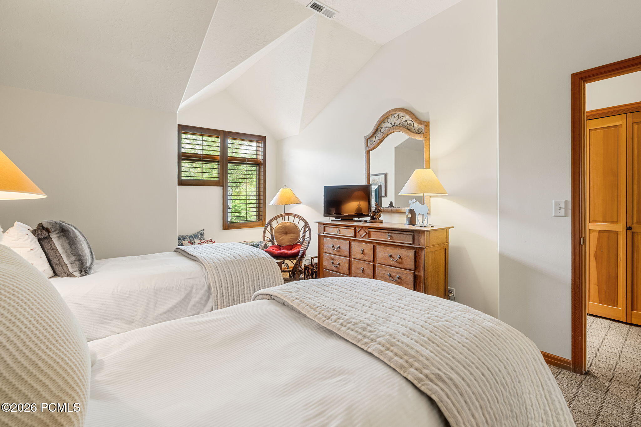 2469 Deer Lake Drive 5-B