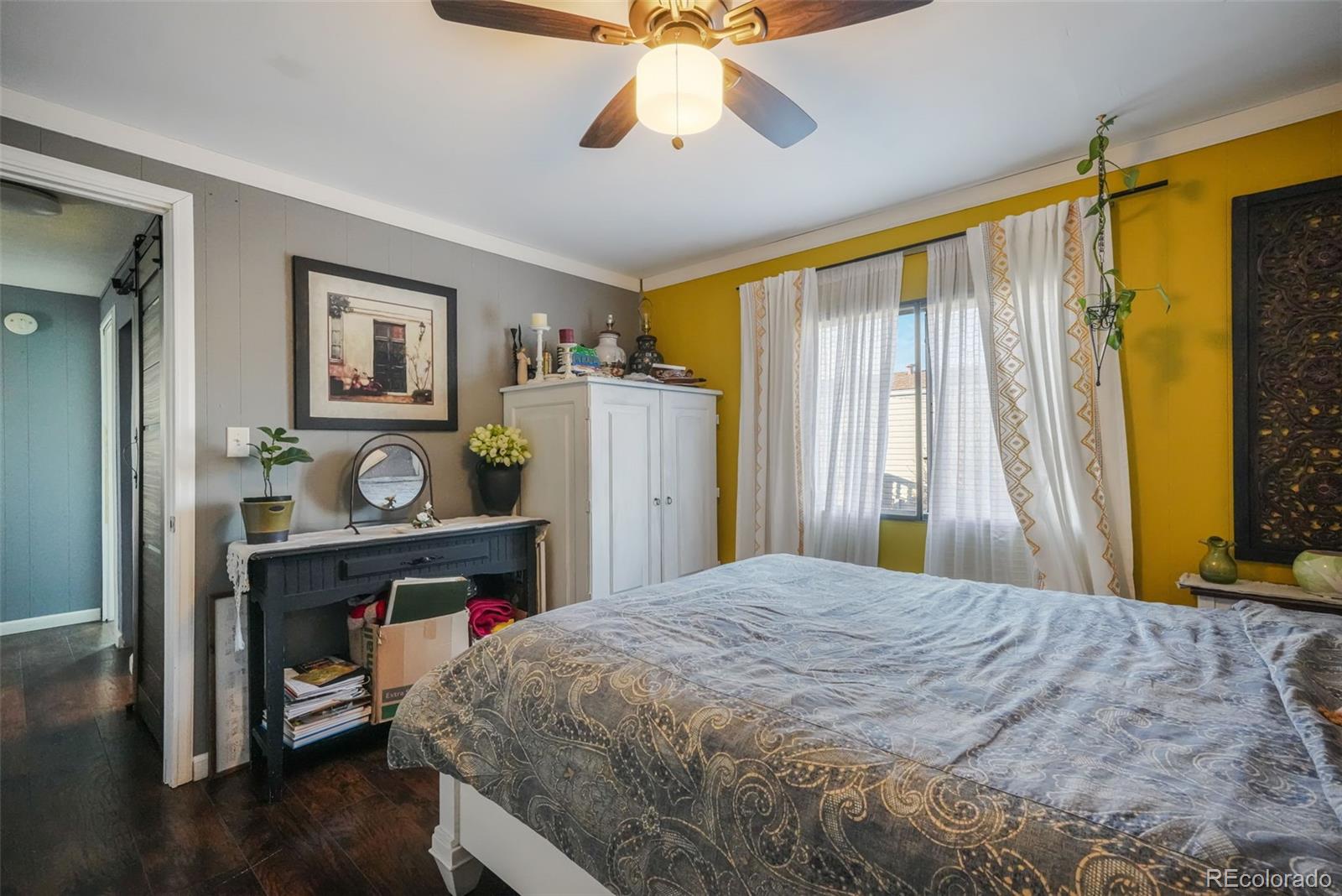 1500 W Thornton Parkway
