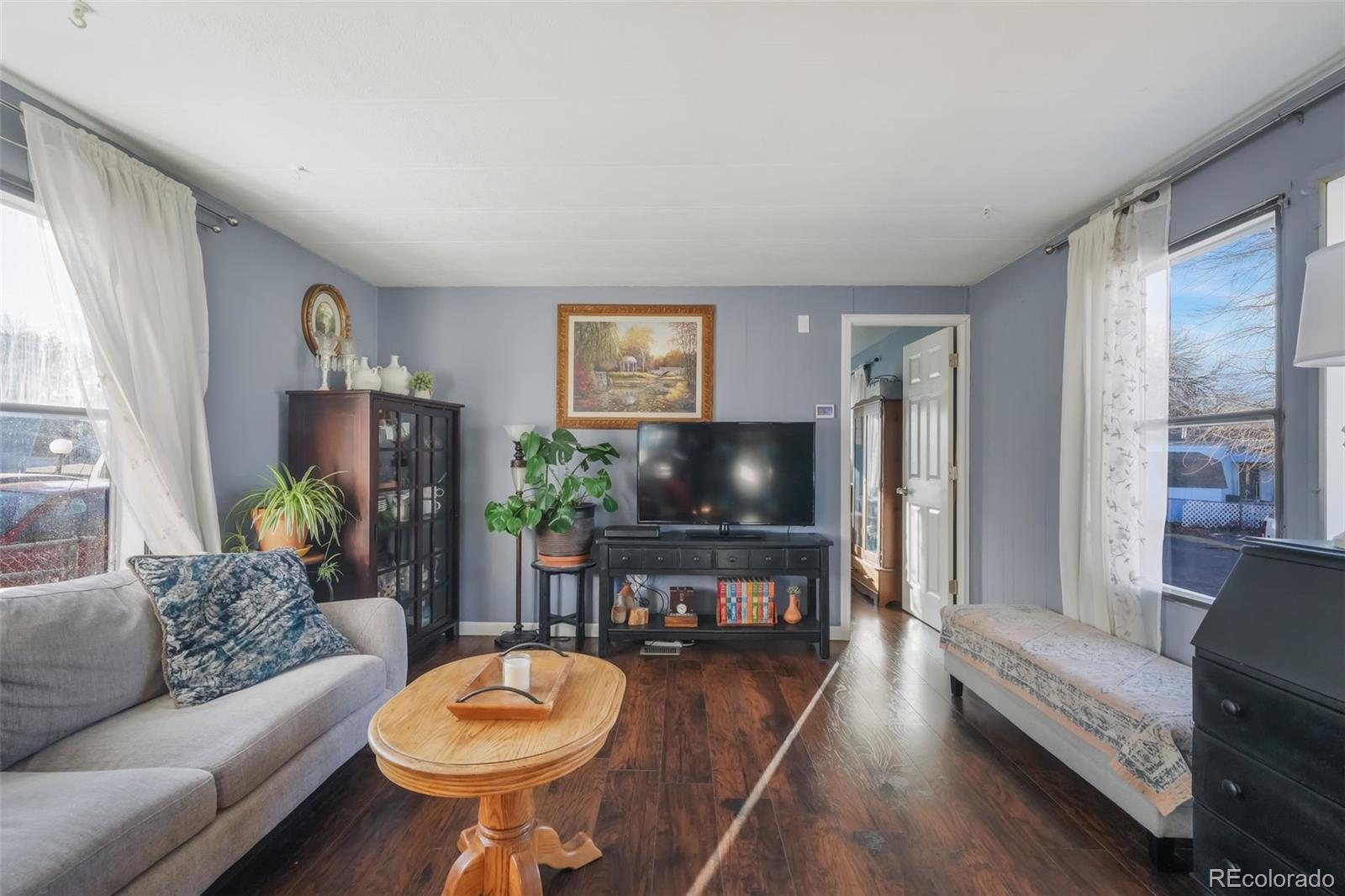 1500 W Thornton Parkway