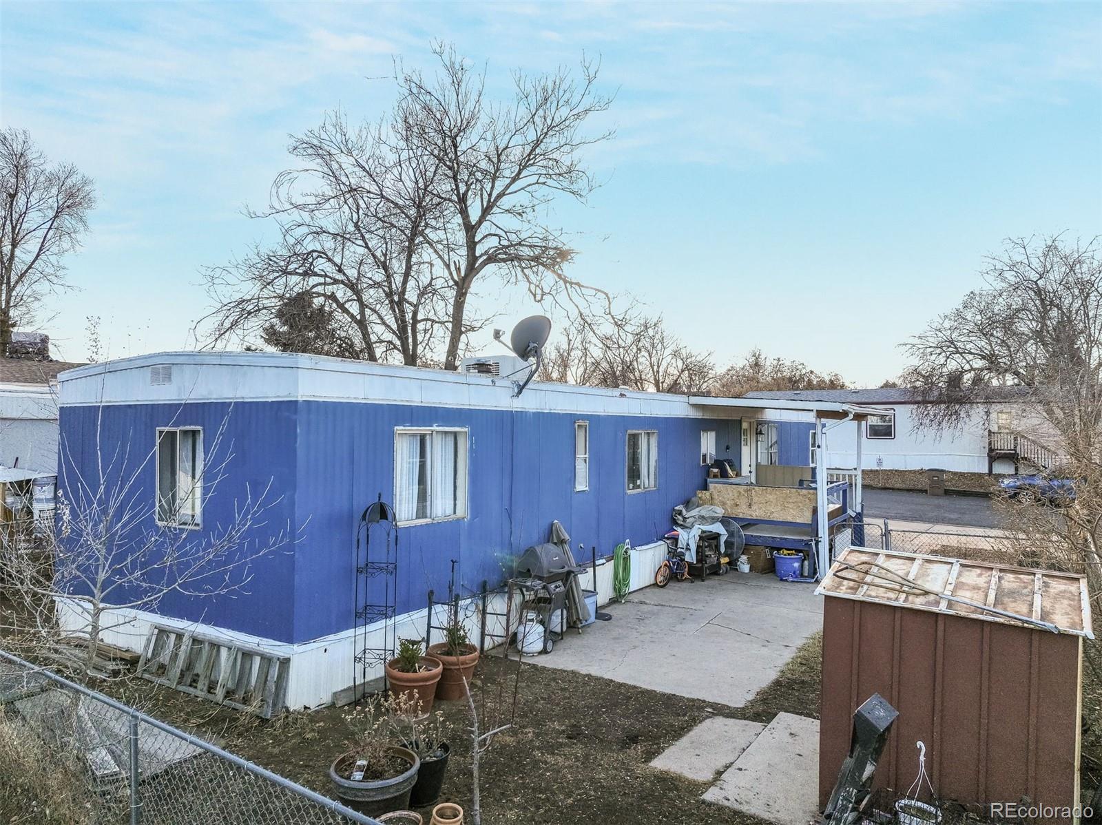 1500 W Thornton Parkway