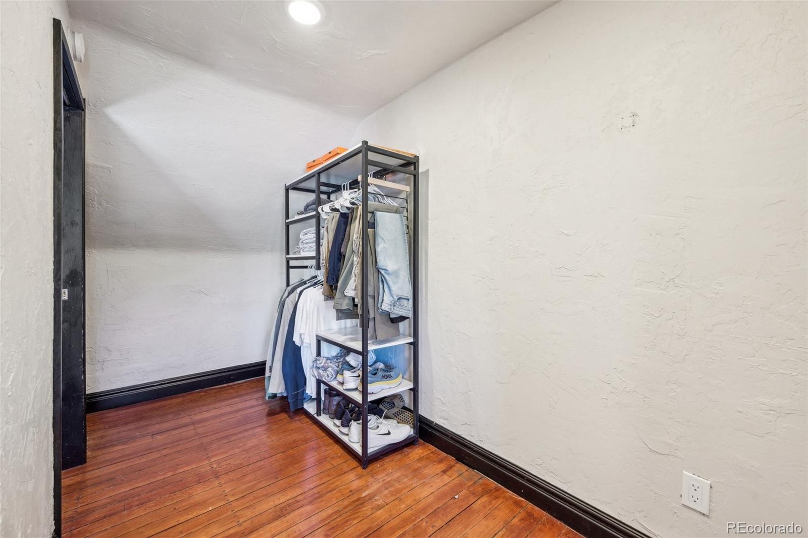 7 E Fountain Boulevard