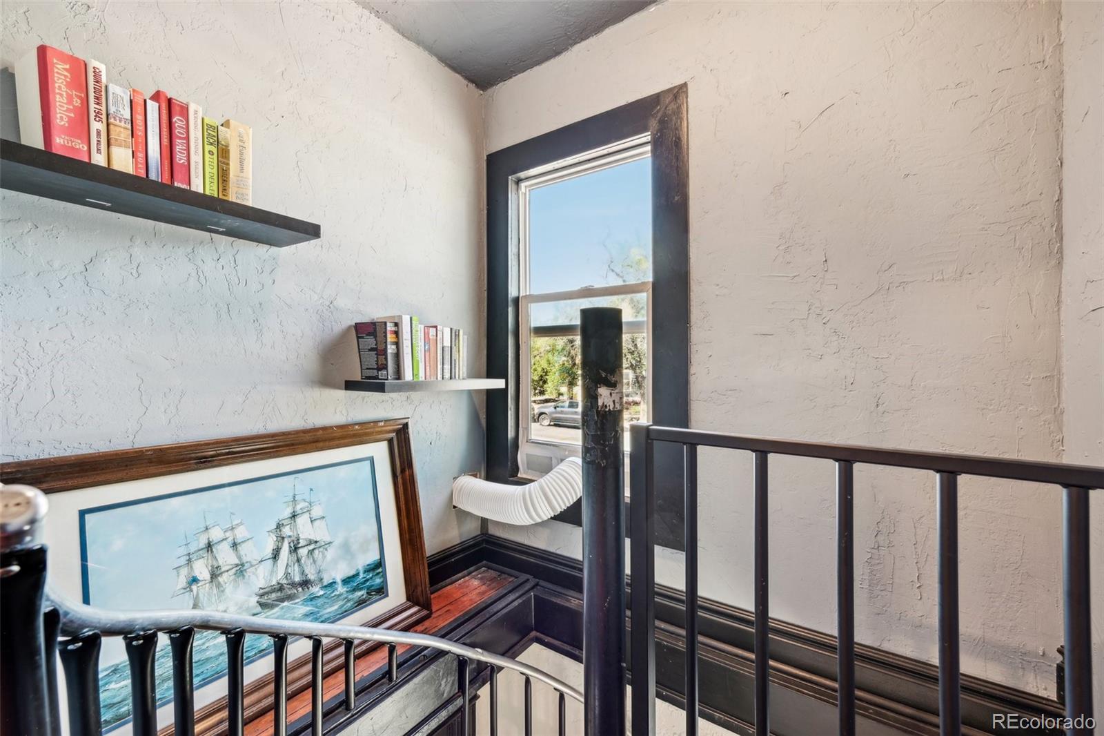 7 E Fountain Boulevard