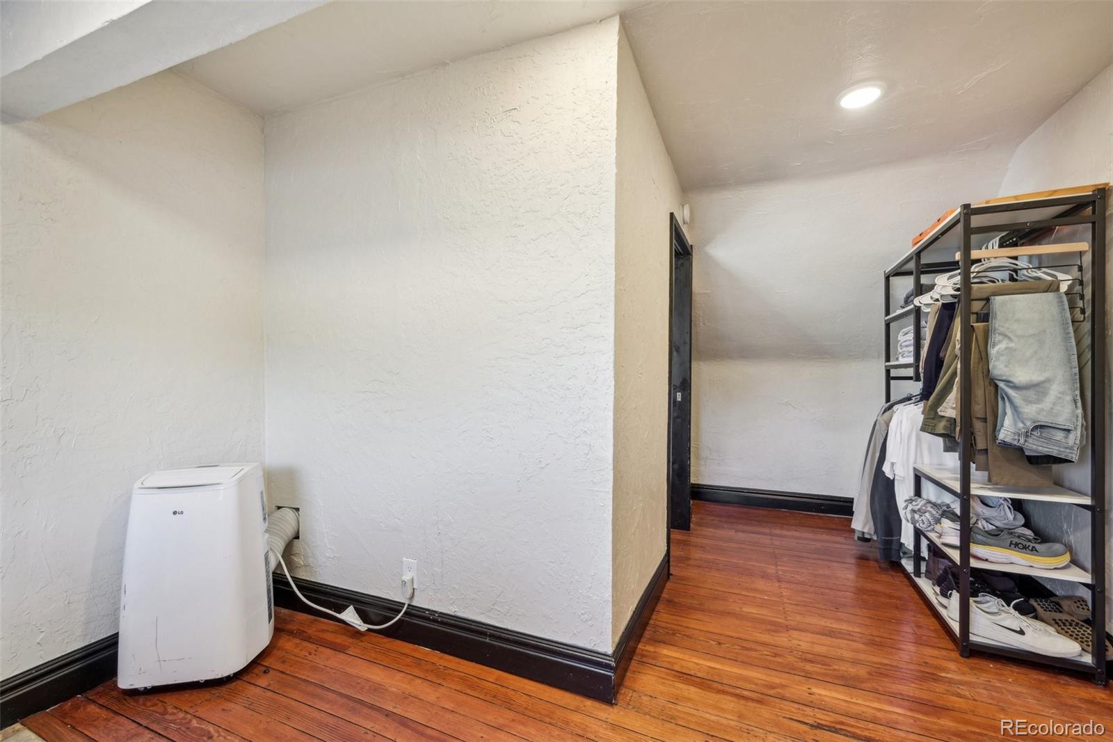 7 E Fountain Boulevard