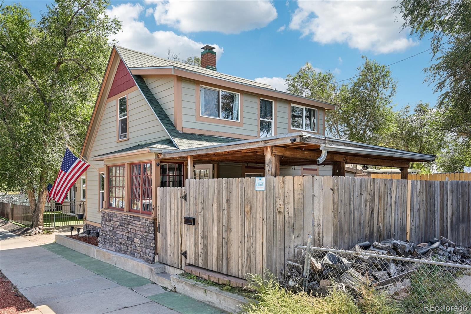 7 E Fountain Boulevard