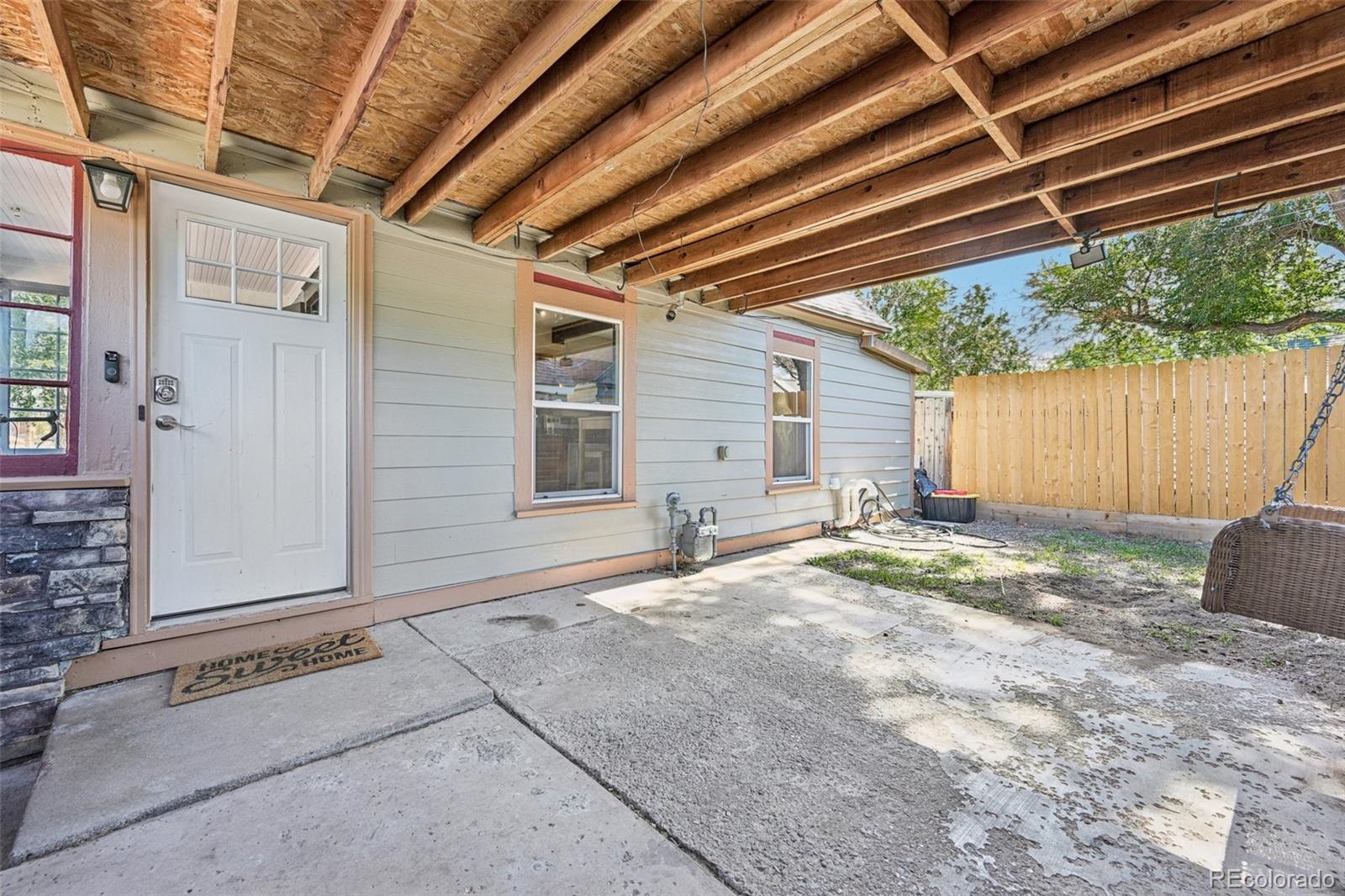 7 E Fountain Boulevard