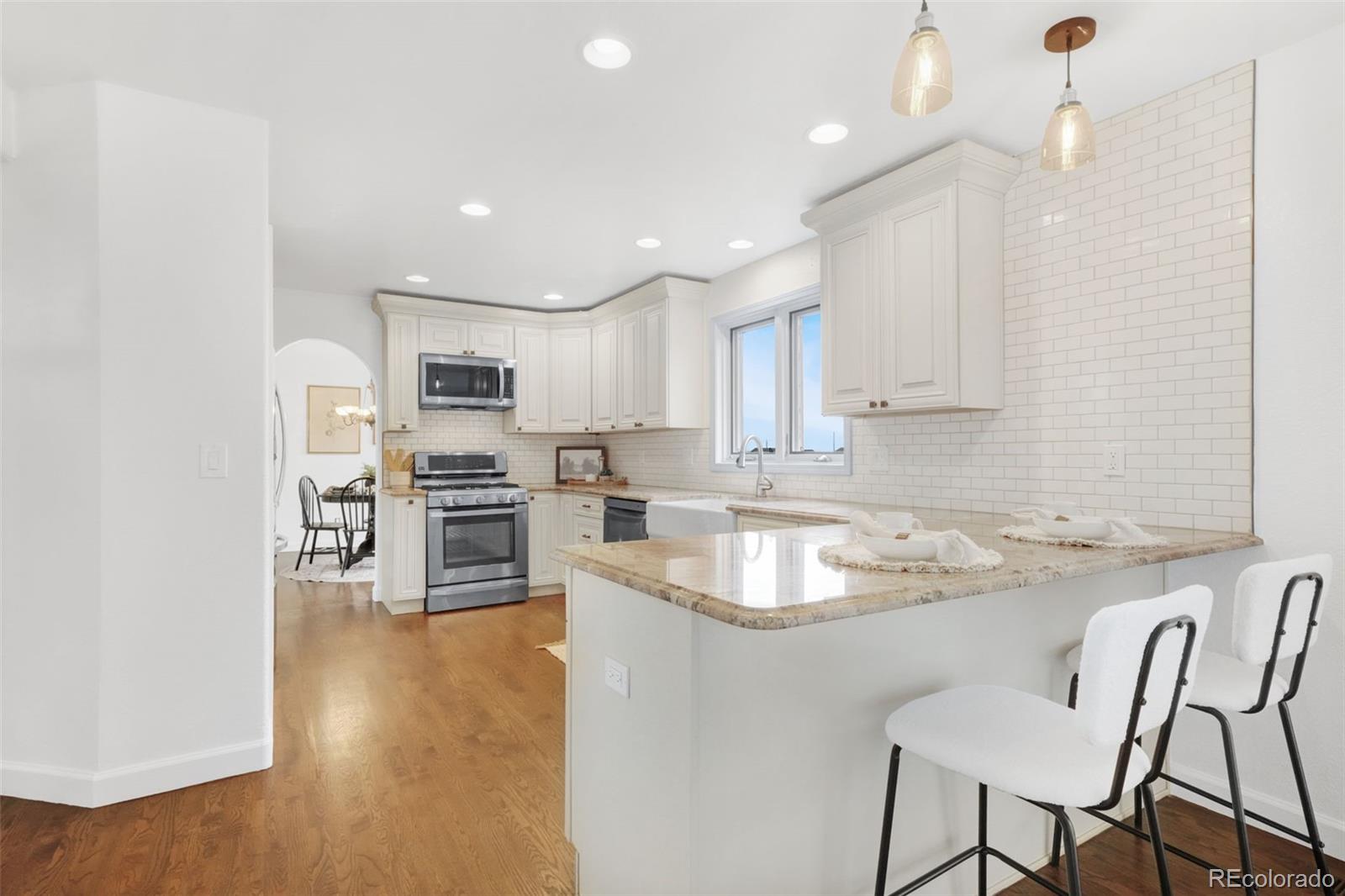 3555 Range View Road