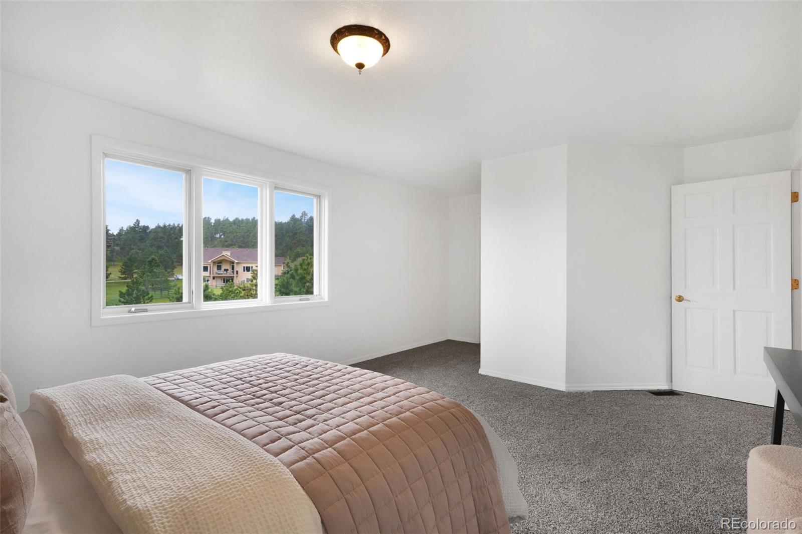 3555 Range View Road