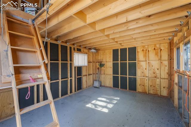1063 Blossom Road