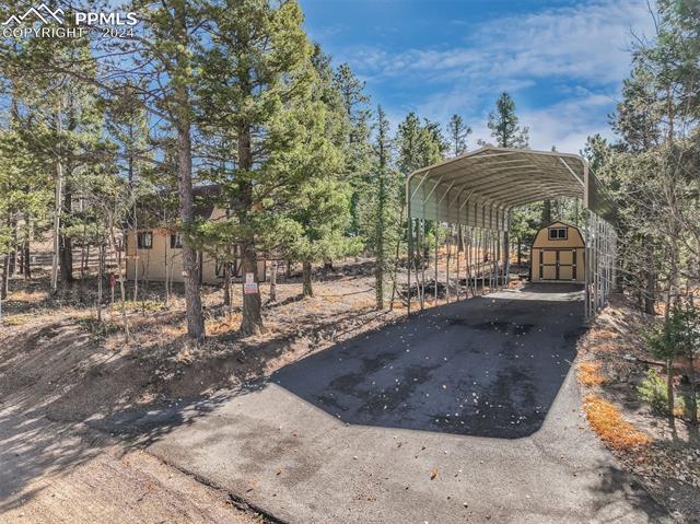 1063 Blossom Road
