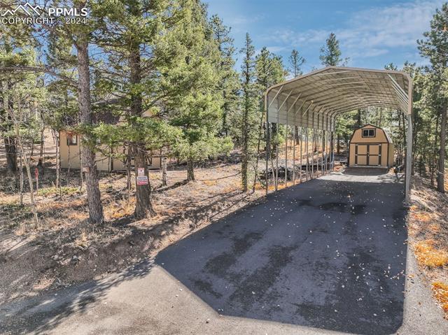 1063 Blossom Road
