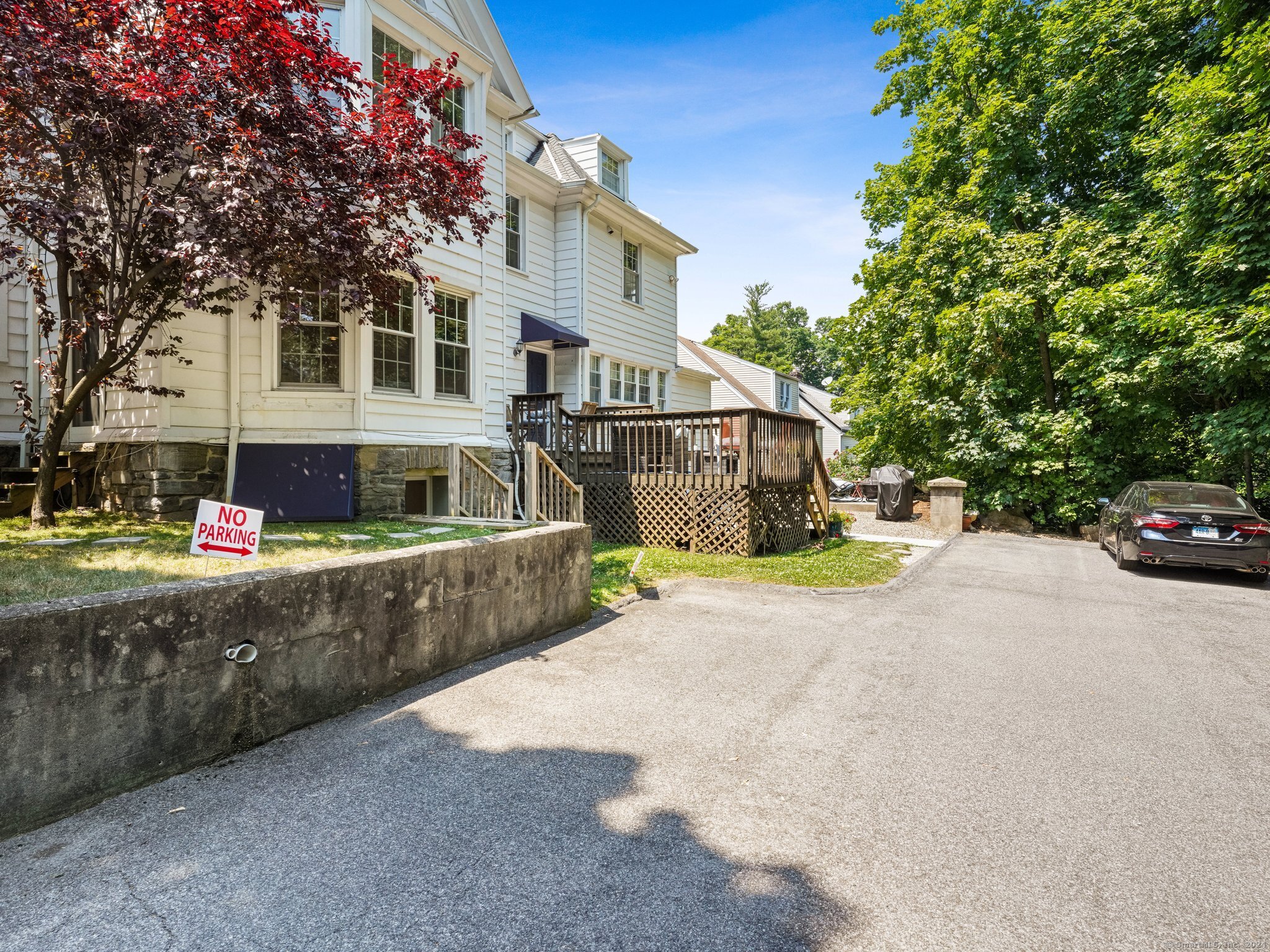85 Lindale Street APT 2