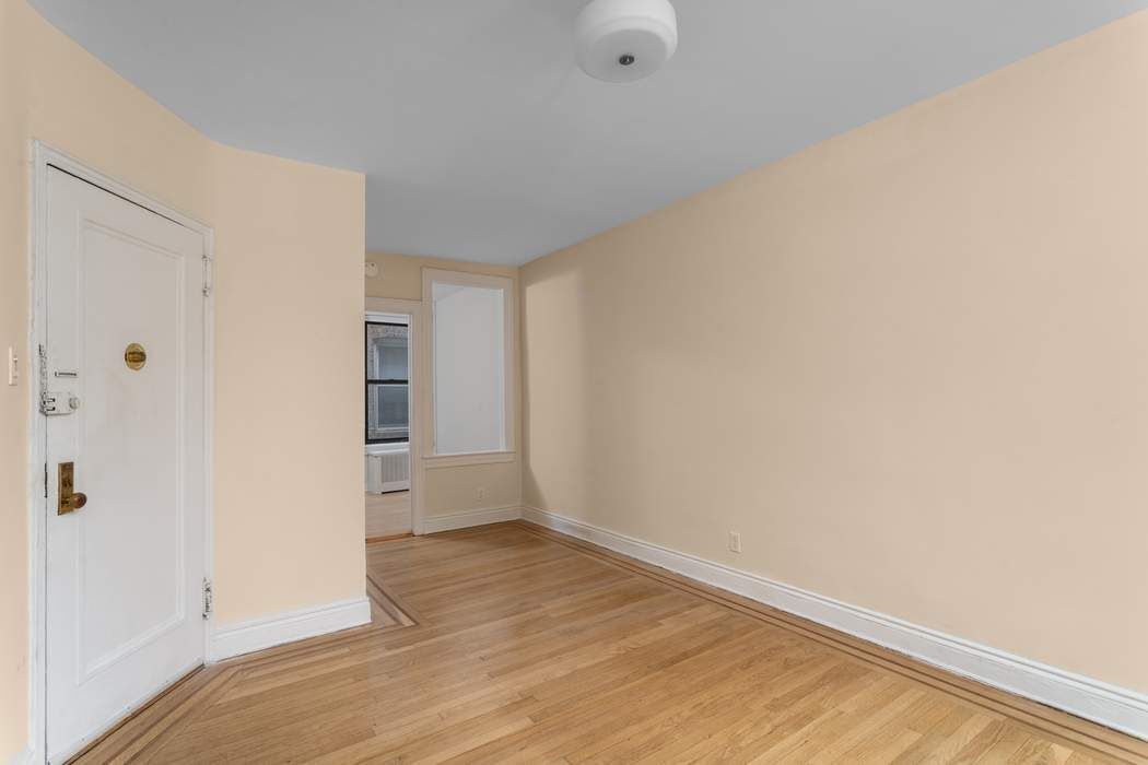 52-25 Skillman Avenue 1D