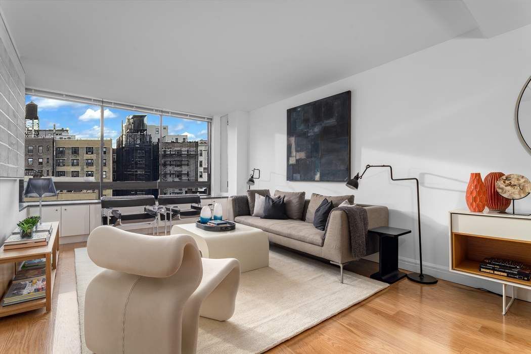 225 W 83rd Street 8K