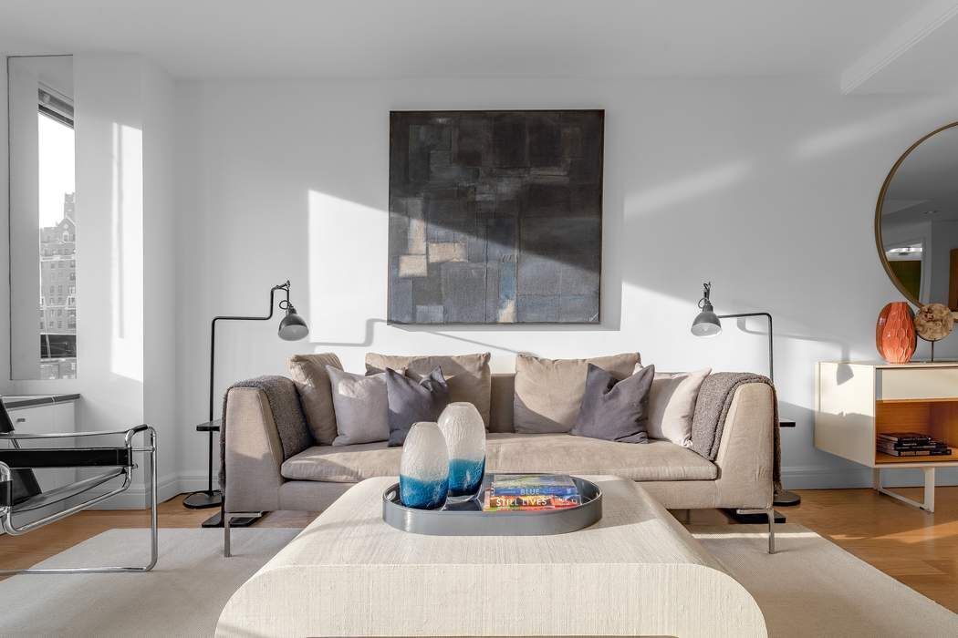 225 W 83rd Street 8K