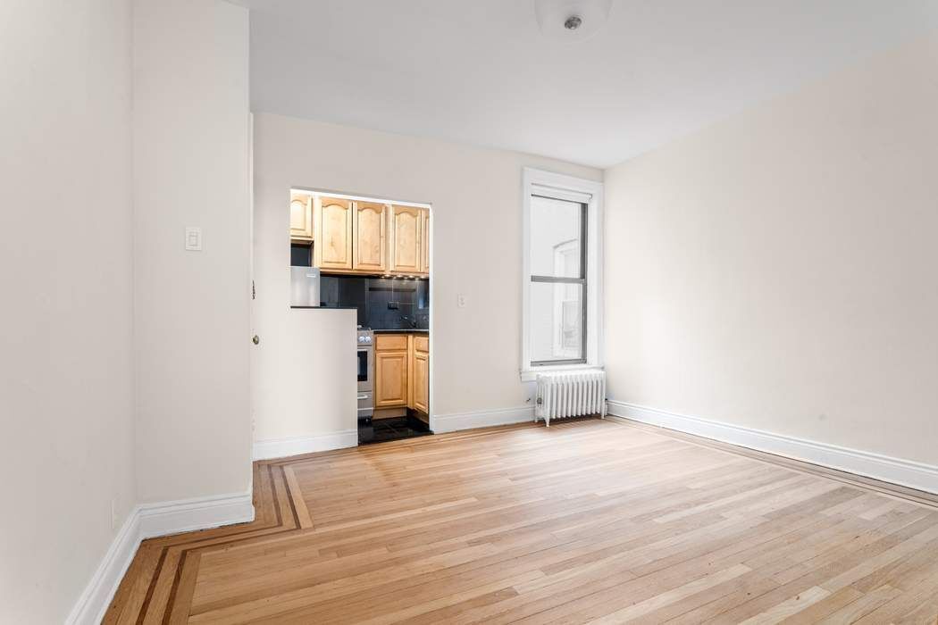 52-25 Skillman Avenue 3B