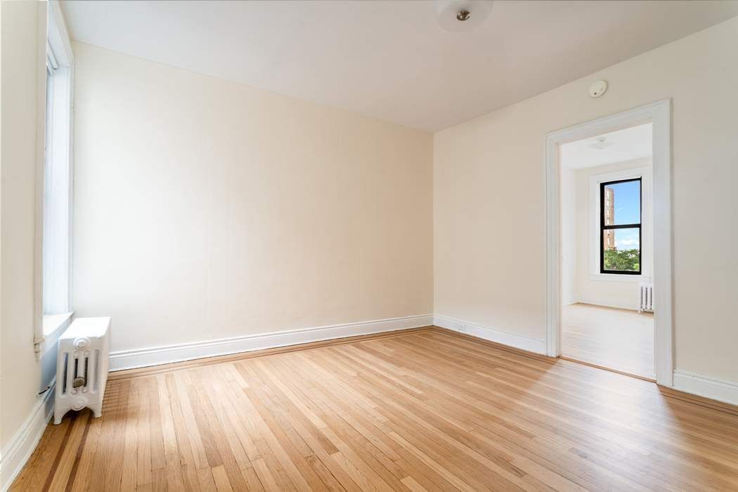 52-25 Skillman Avenue 3B