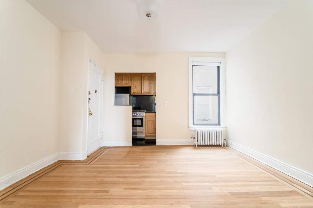 52-25 Skillman Avenue 3B