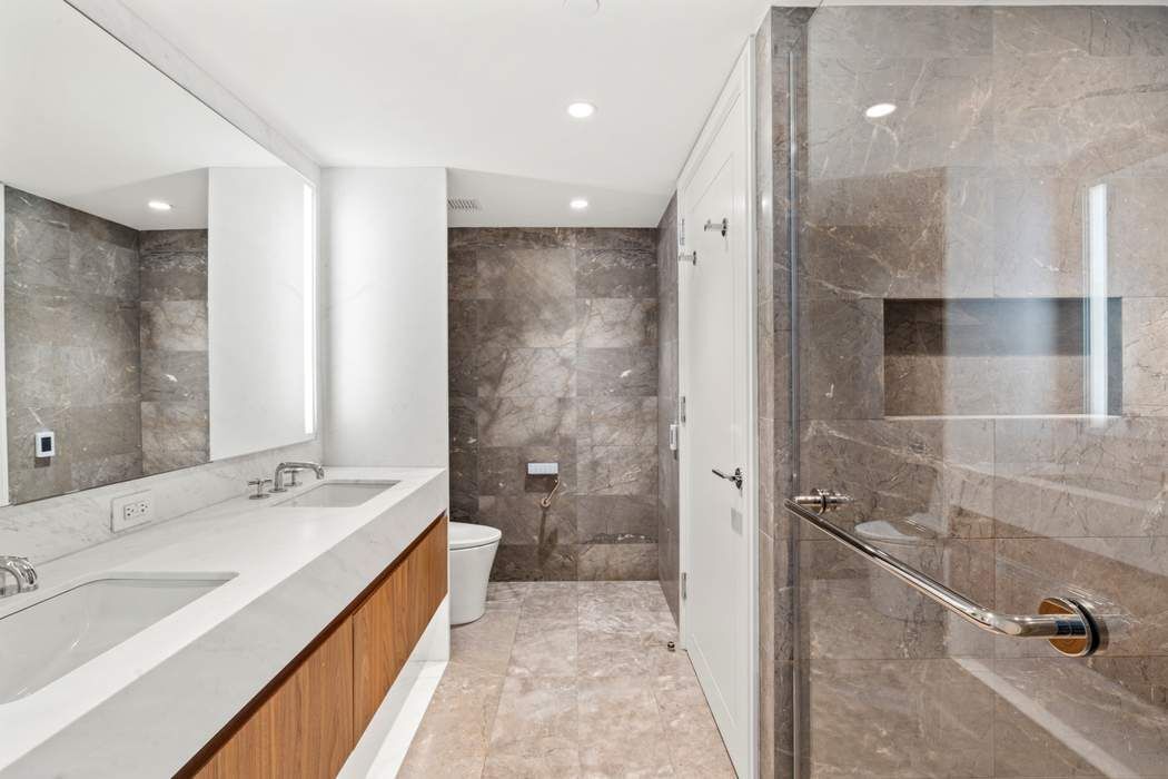 111 W 56th Street 38K