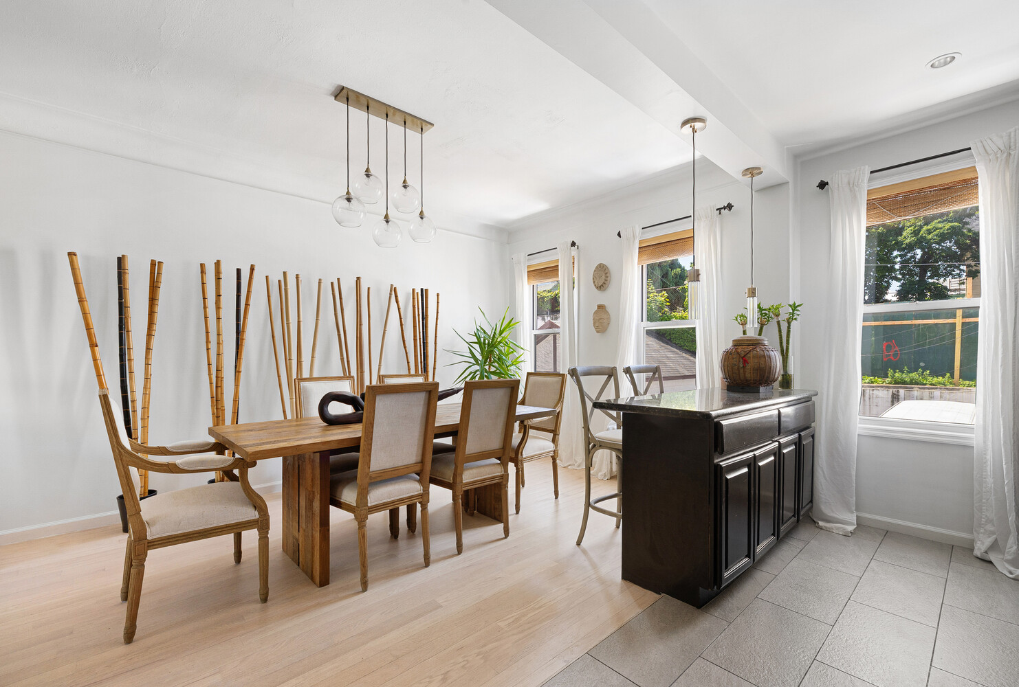 138 WAKEMAN Place