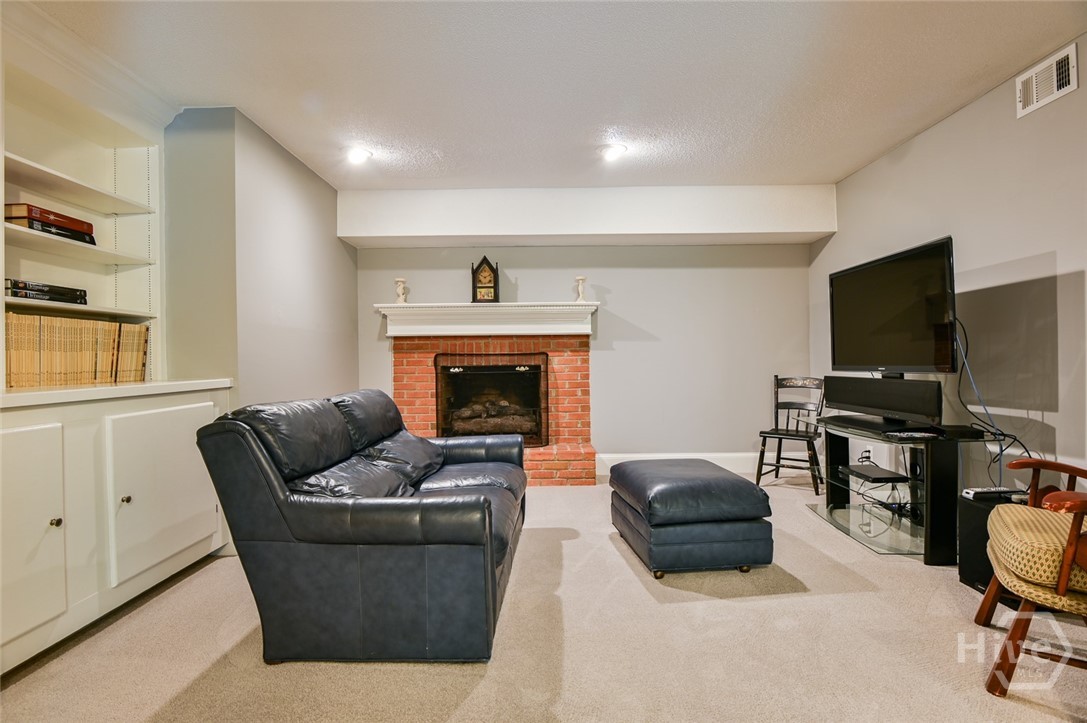 1261 Meriweather Drive
