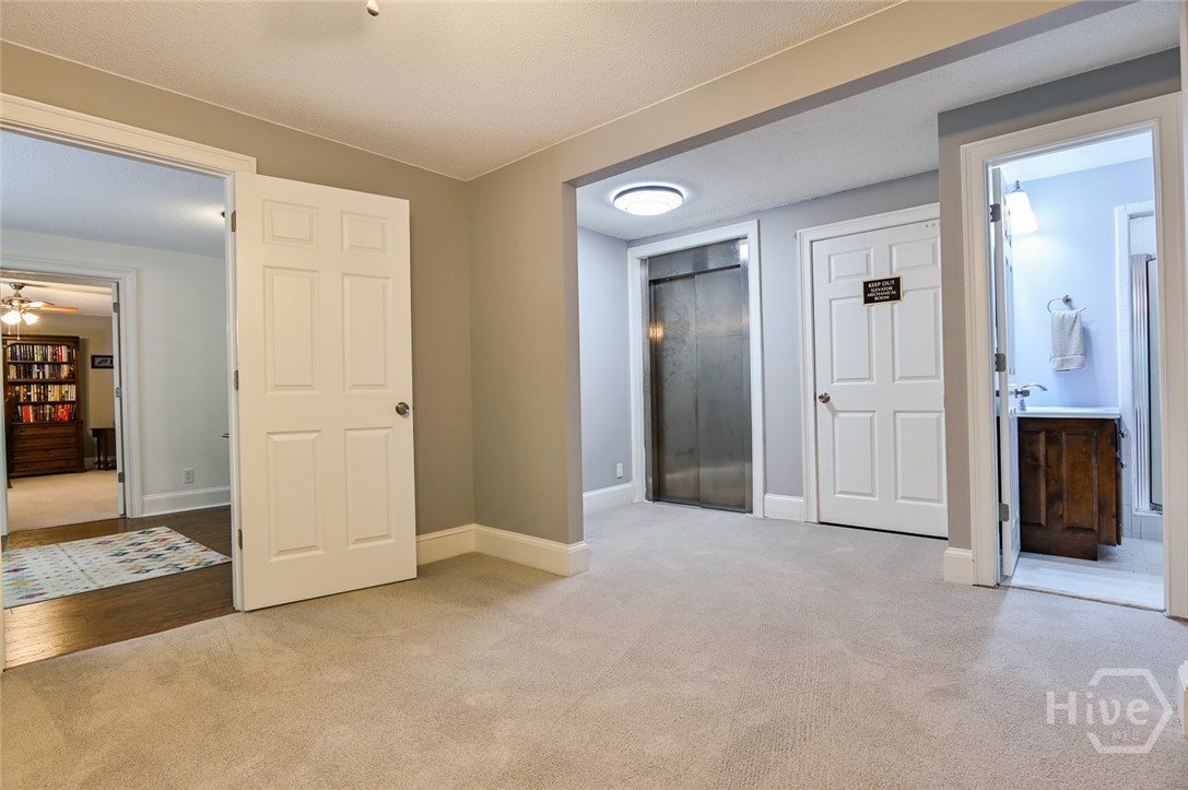 1261 Meriweather Drive