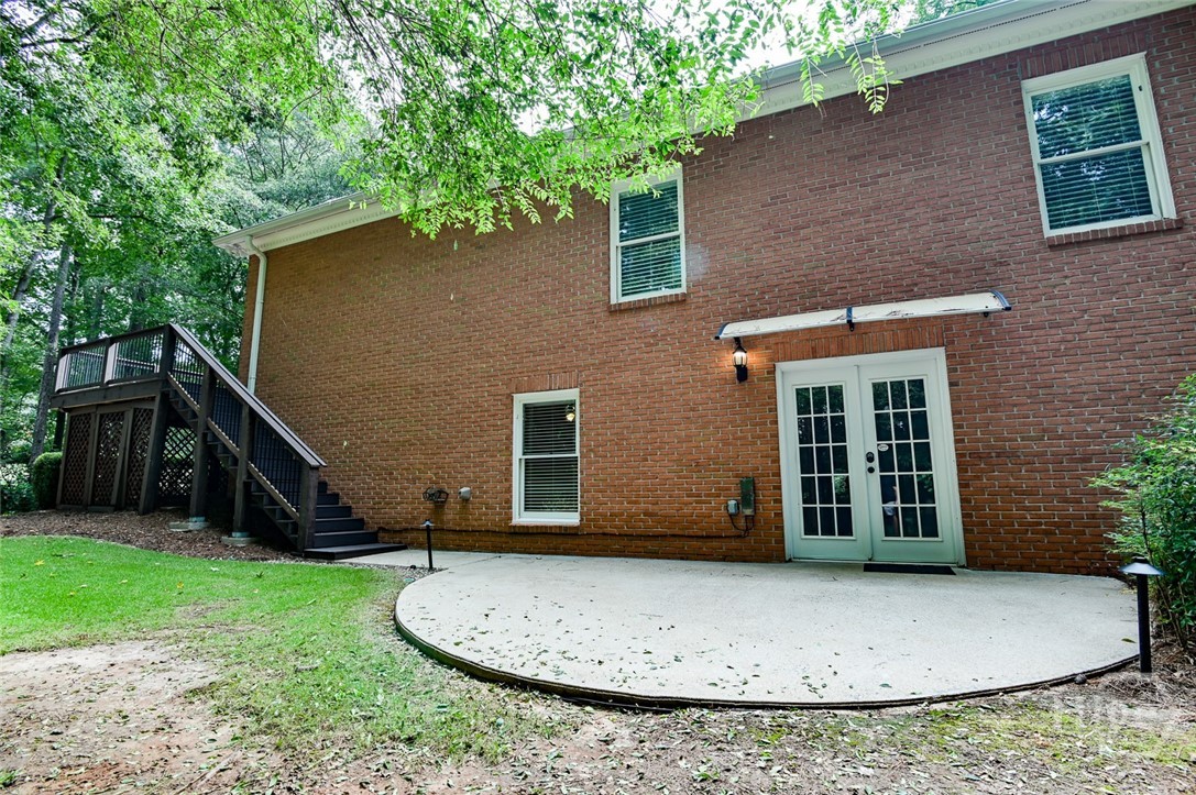 1261 Meriweather Drive