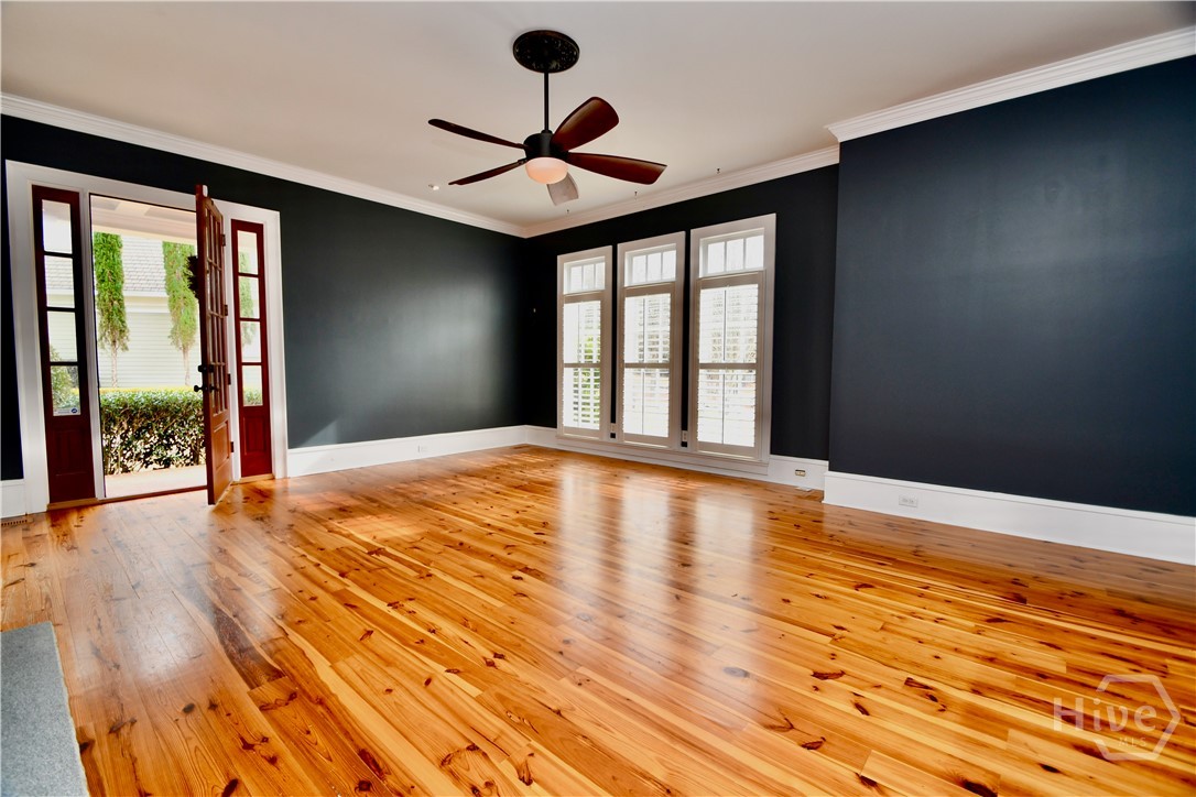 6 Oak Grove Road