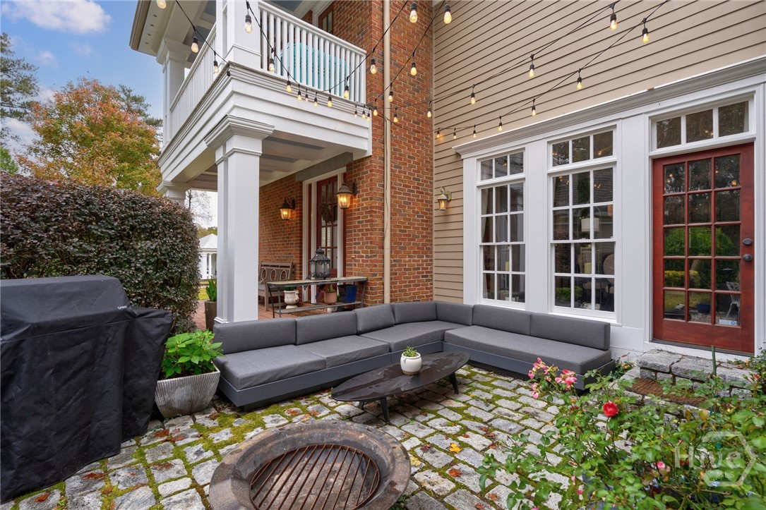 6 Oak Grove Road