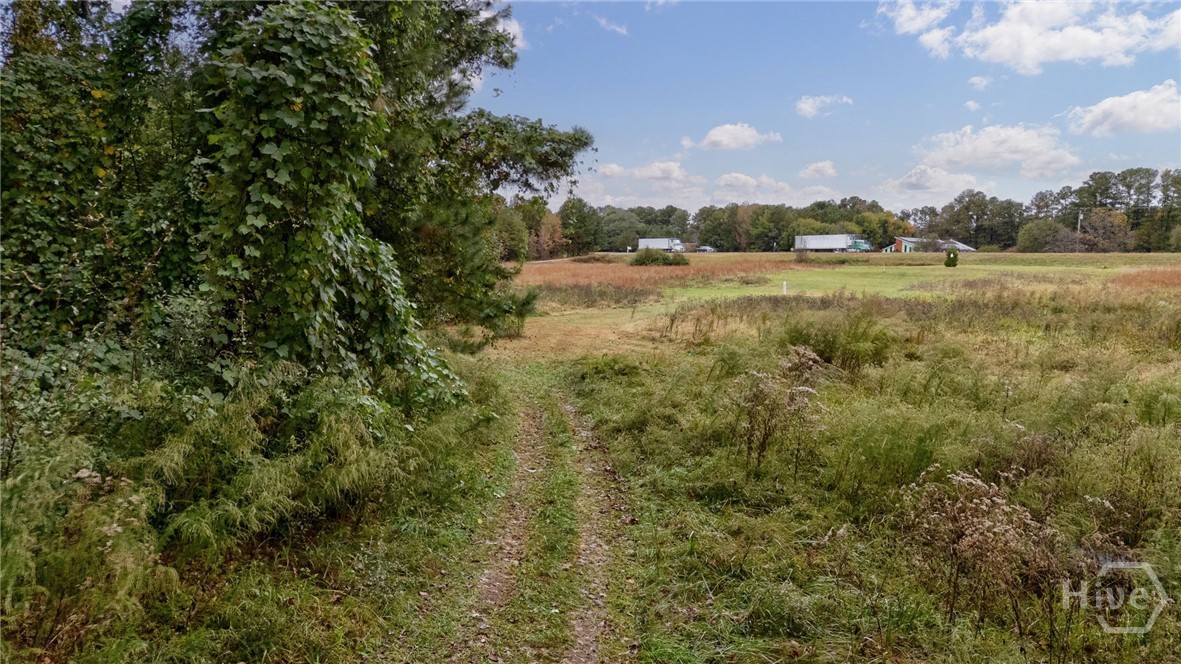 6 Oak Grove Road