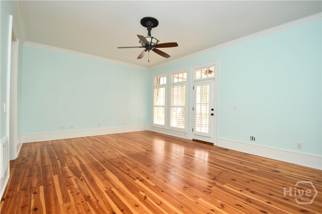 6 Oak Grove Road