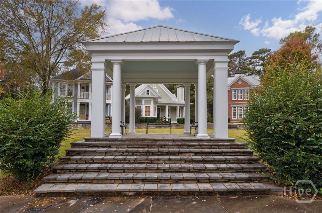 6 Oak Grove Road