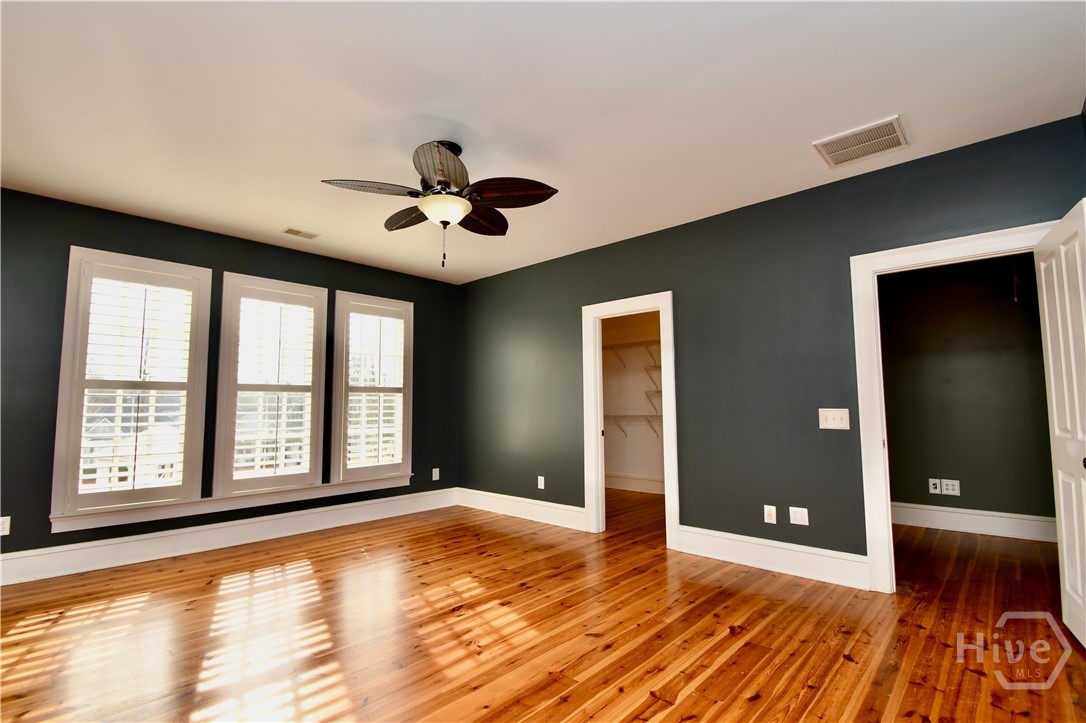 6 Oak Grove Road