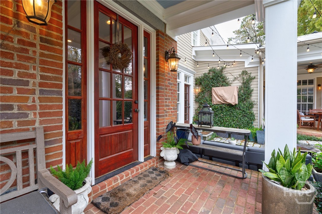 6 Oak Grove Road