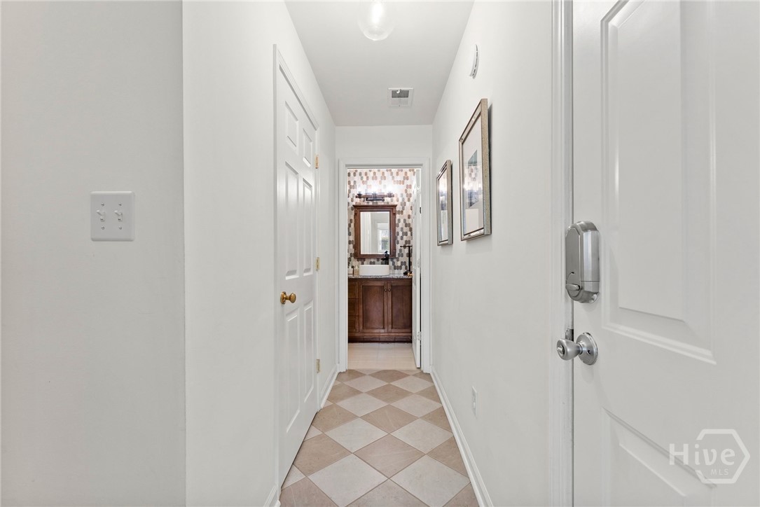 109 St James Drive
