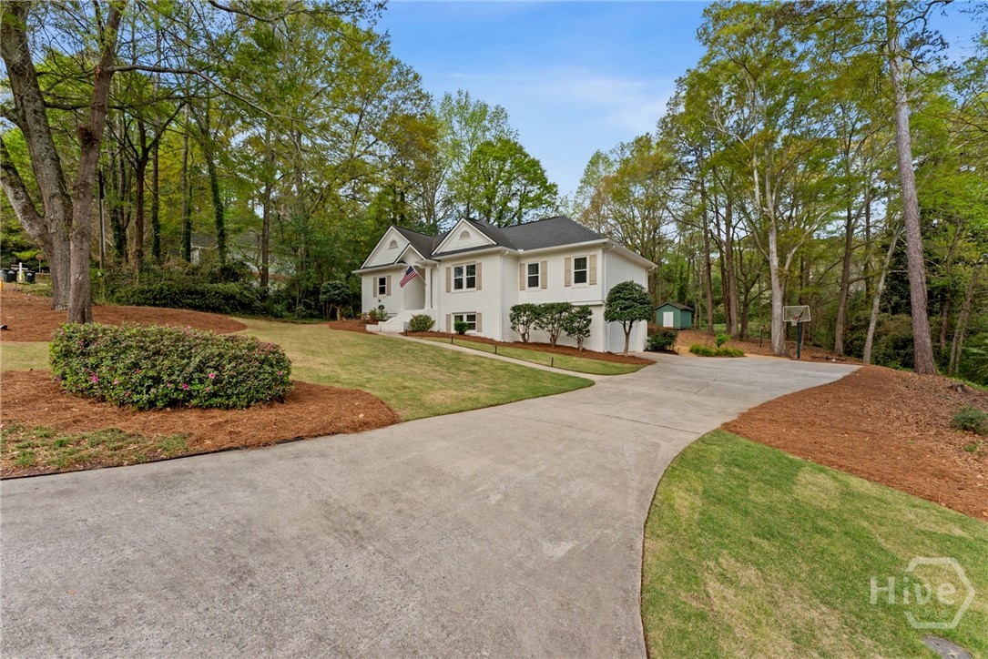 109 St James Drive