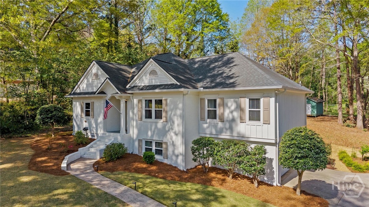 109 St James Drive