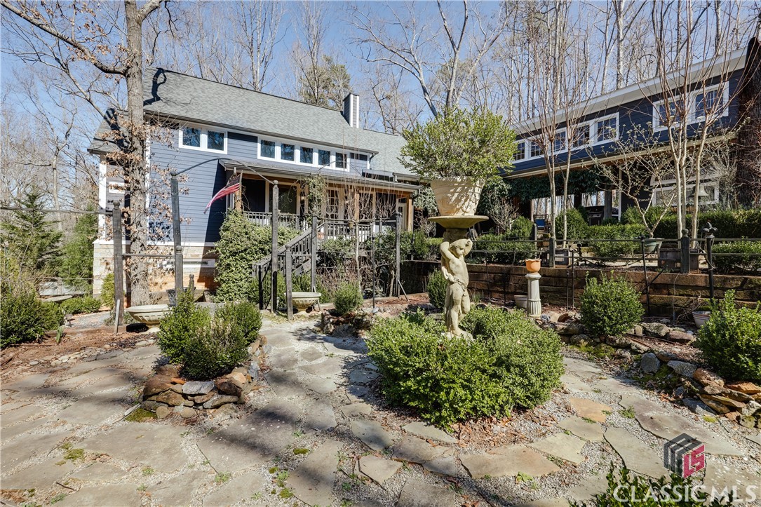 555 Somerset Drive